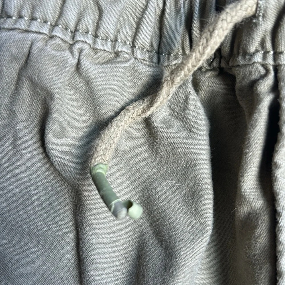 Gap Khaki Green Boys Joggers Bundle, Size Small (6-7)